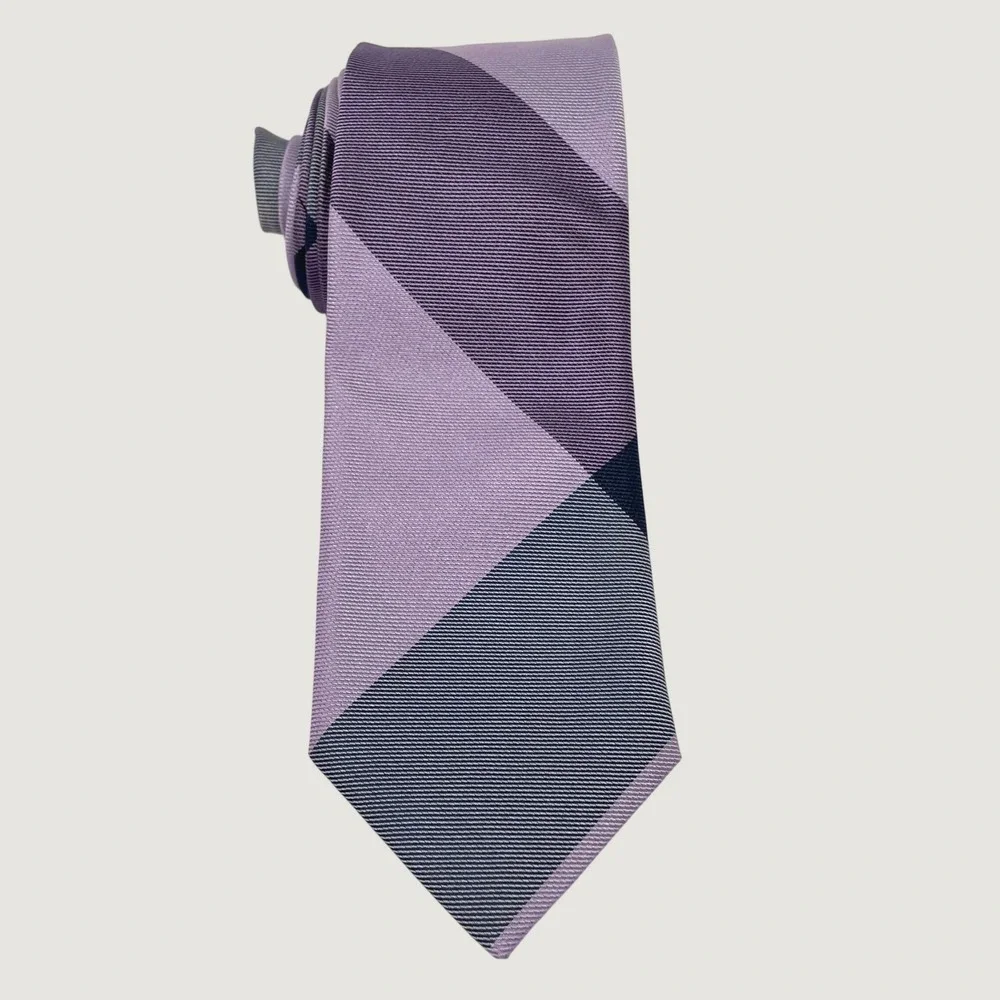 Banana Republic Mens Silk Tie Purple Navy Blue Geometric Plaid Slim 2.5 Inch USA